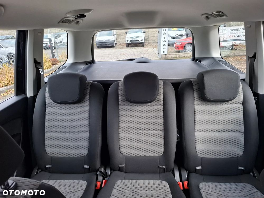 Volkswagen Sharan - 27