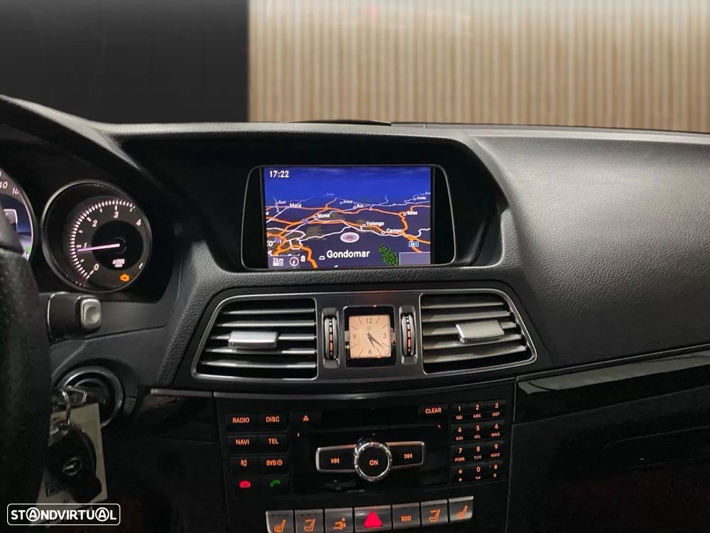 Mercedes-Benz E 220 CDI DPF BlueEFFICIENCY 7G-TRONIC Avantgarde - 11