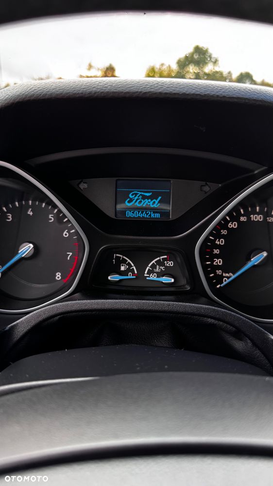Ford Focus 1.6 Trend - 13