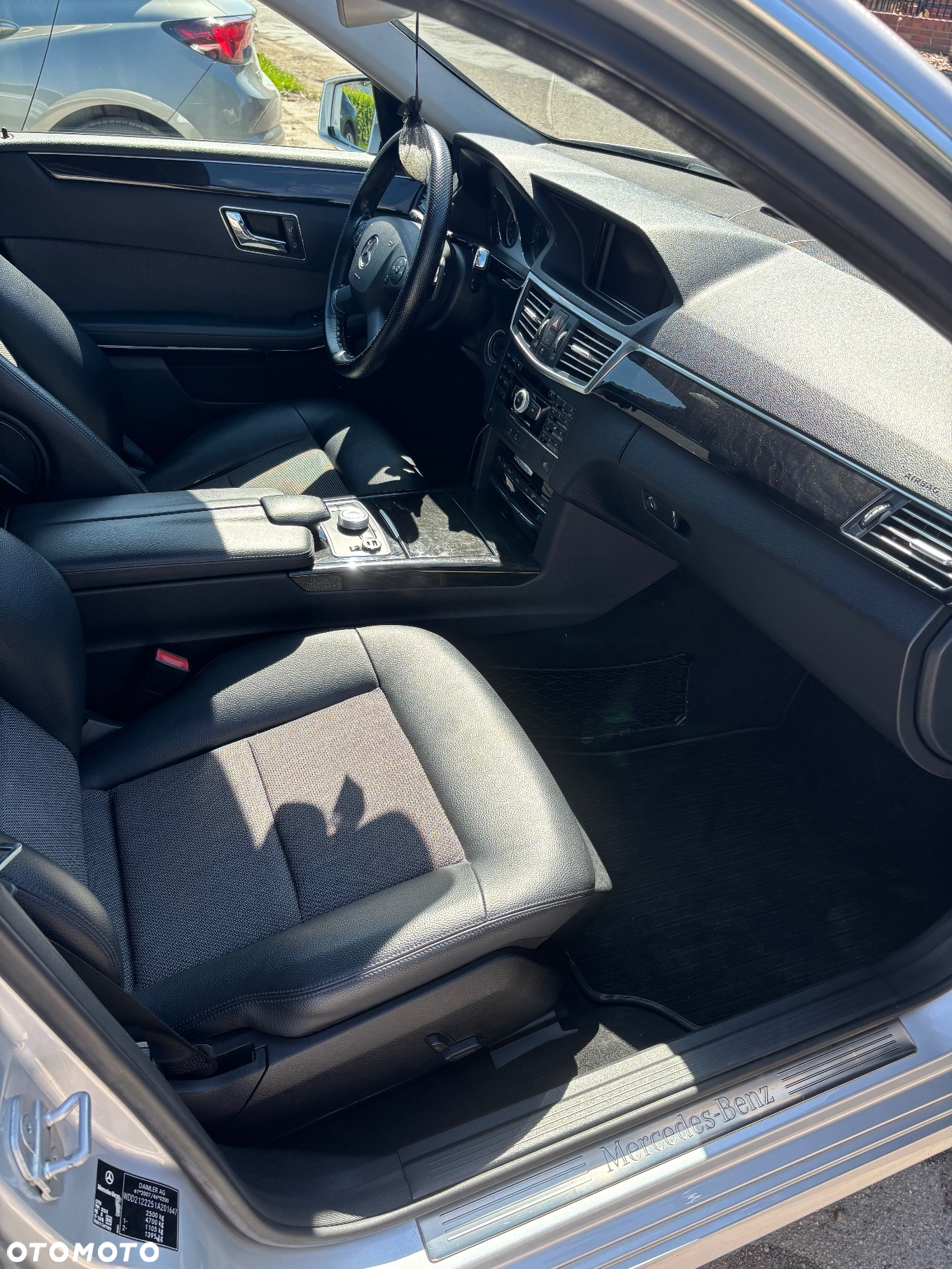 Mercedes-Benz Klasa E 350 T CDI DPF BlueEFFICIENCY 7G-TRONIC Avantgarde - 15