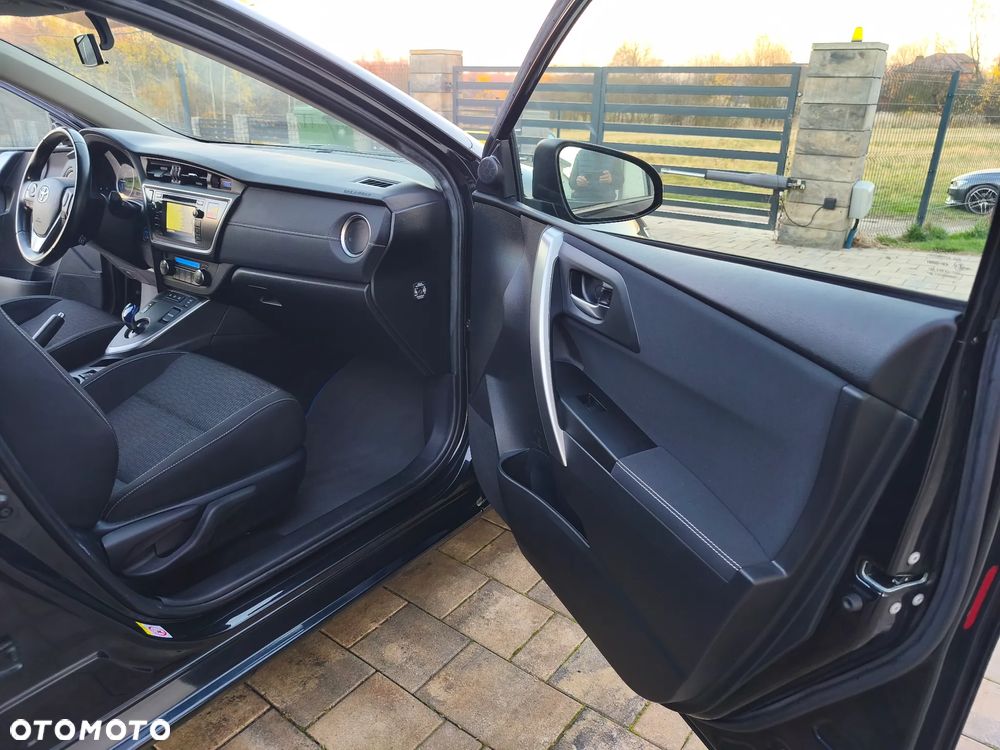 Toyota Auris - 28