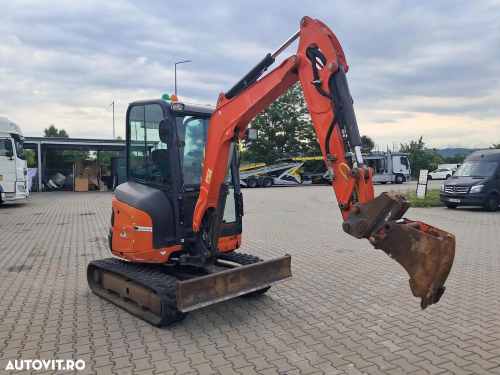 Kubota U 27-4 MINIEXCAVATOR SENILE O CUPA LAMA TIP BULDOZER - 2