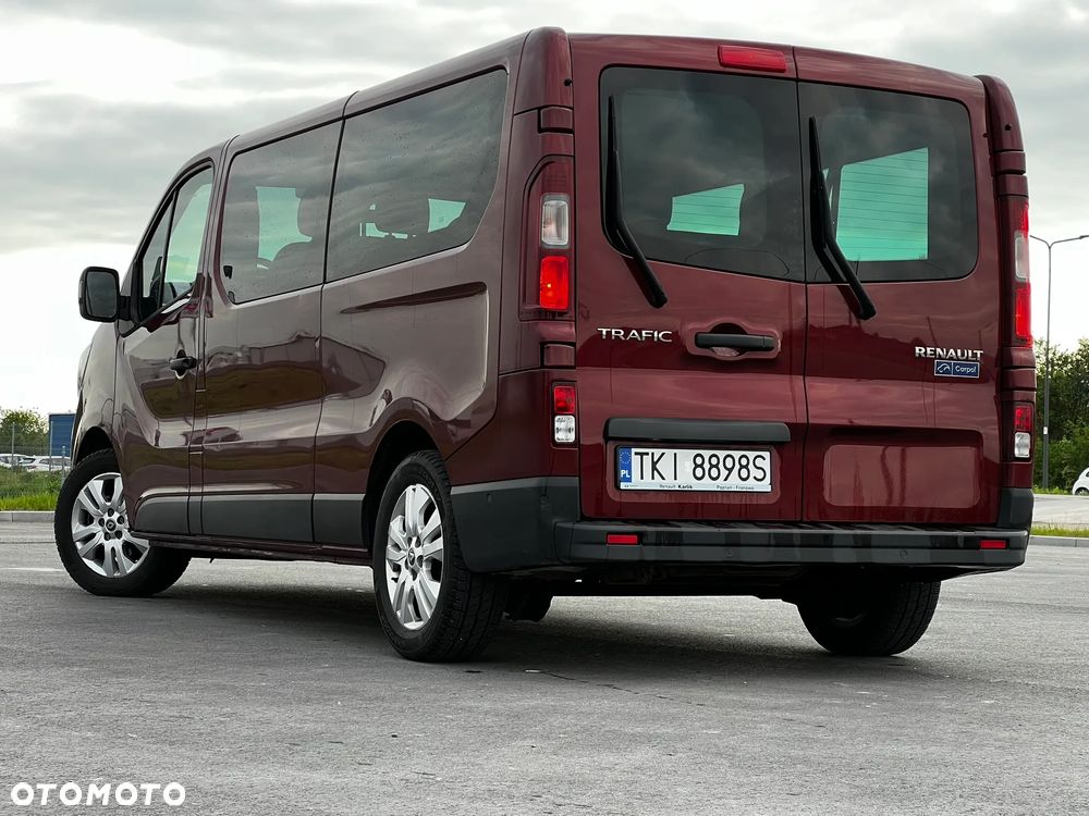 Renault Trafic - 12