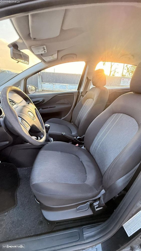 Fiat Punto - 7