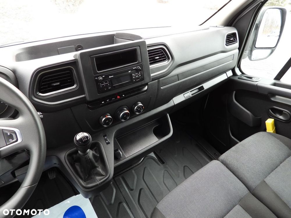 Renault MASTER PLANDEKA 10 PALET WEBASTO TEMPOMAT LEDY PNEUMATYKA KLIMATYZACJA  165KM - 32