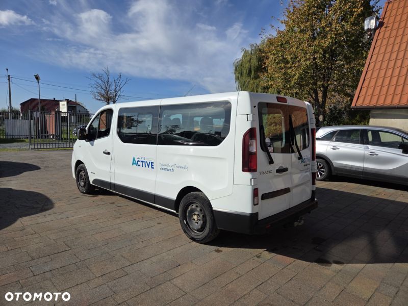 Renault Trafic 2017 photo 4