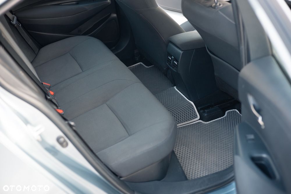 Toyota Corolla 1.8 Hybrid Comfort - 22