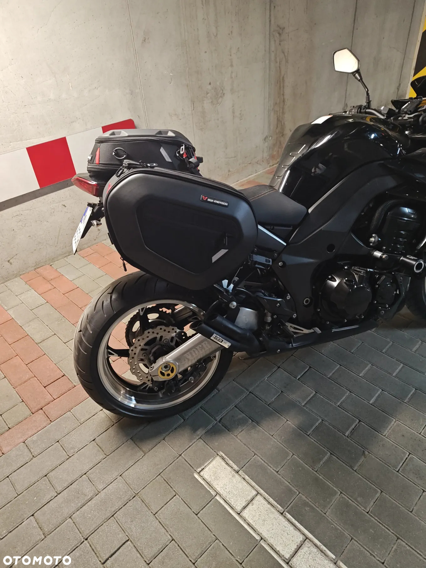 Kawasaki Z - 13