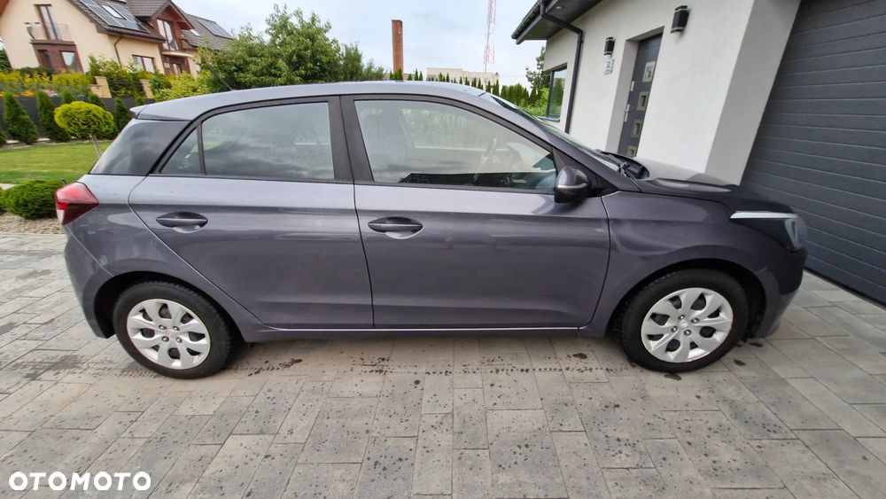 Hyundai i20 1.2 Trend - 6