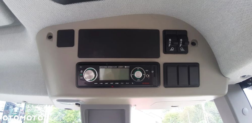 Claas Arion 620 - 13