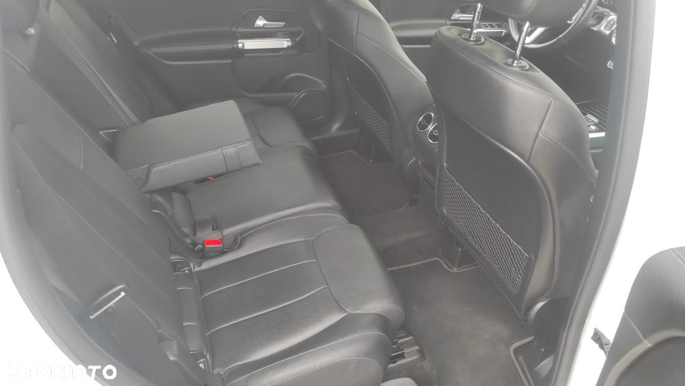 Mercedes-Benz GLB 200 d Progressive 8G-DCT - 12