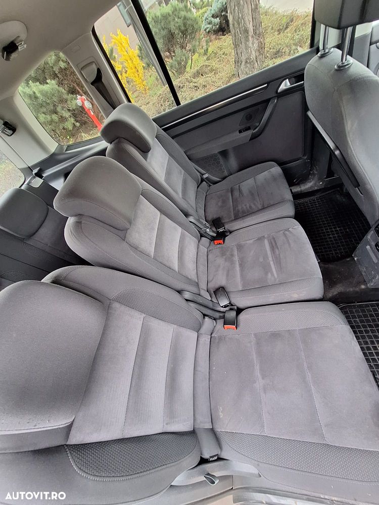 Volkswagen Touran 2.0 TDI BlueMotion Technology Comfortline - 7