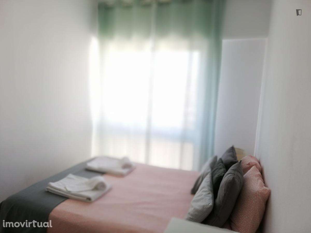 Apartamento com 1 quartos - localizado em Benfica Lisbon - Grande imagem: 4/22