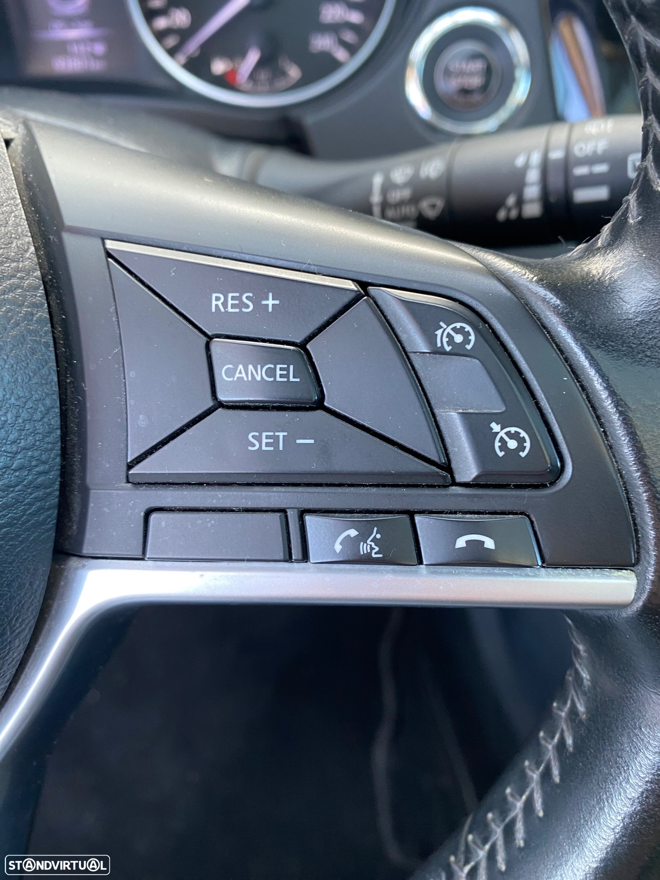Nissan Qashqai 1.5 dCi N-Connecta - 28