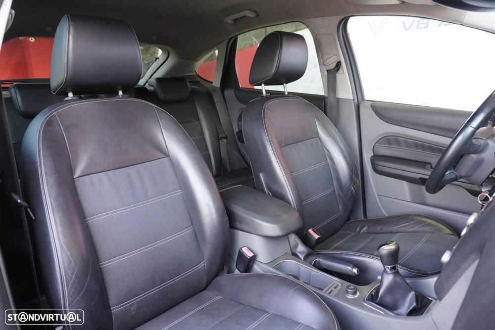 Ford Focus 1.6 TDCi Ghia - 18