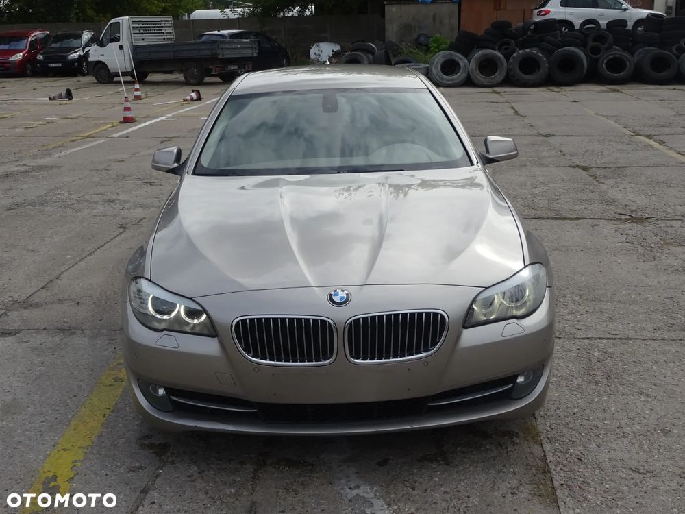 BMW Seria 5 520d - 3