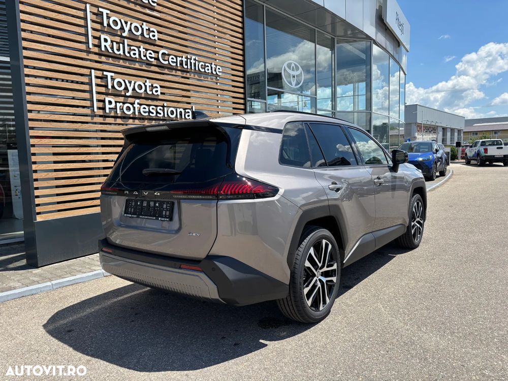 Toyota RAV4 - 4