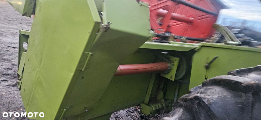 Claas Dominator 48 - 23