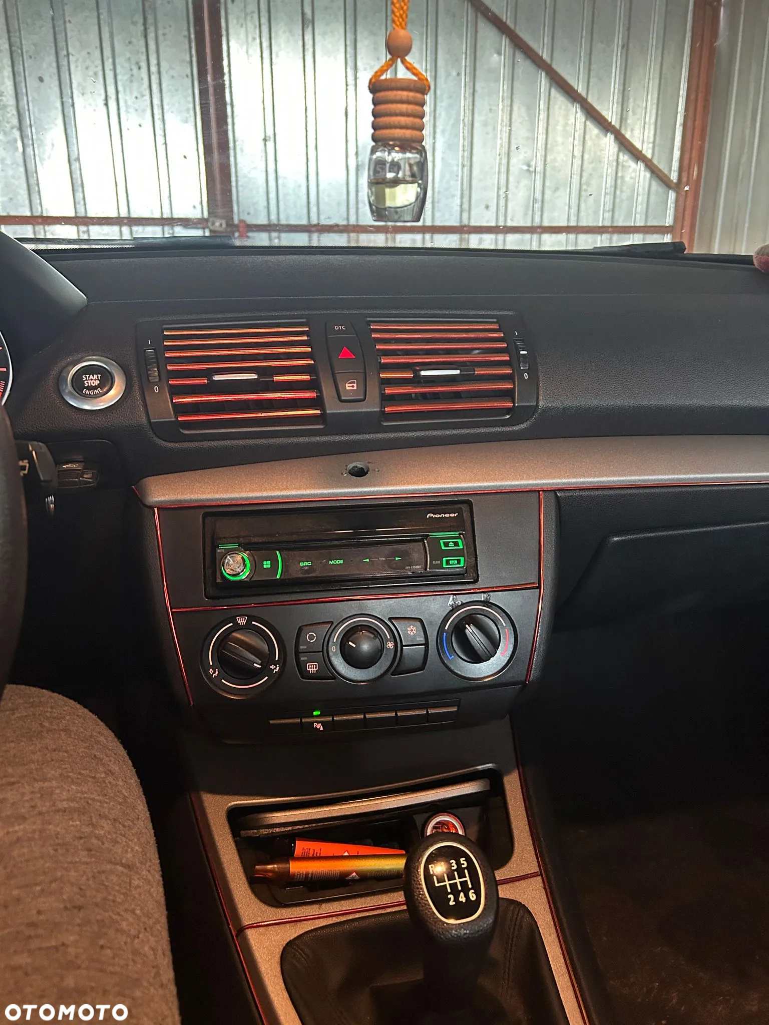 BMW Seria 1 116i - 10
