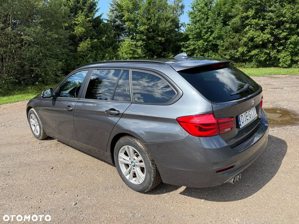 BMW Seria 3 320d xDrive Luxury Line - 3