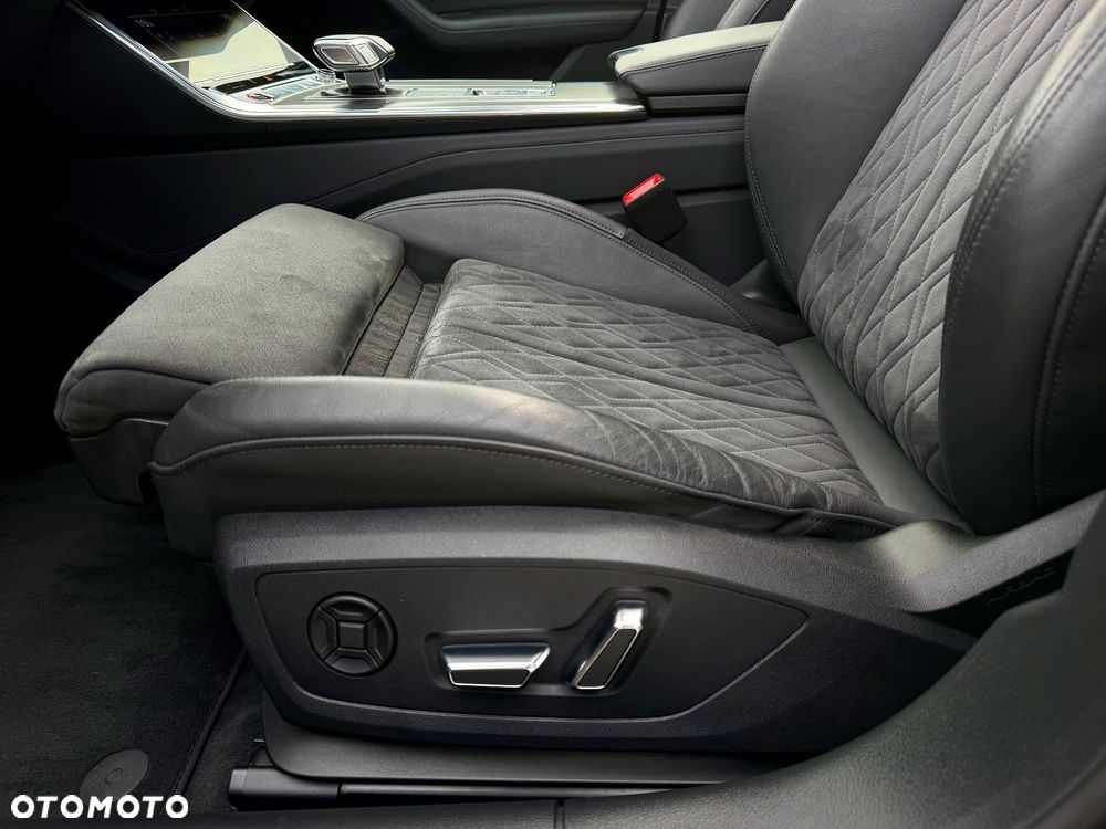 Audi RS6 Avant - 8
