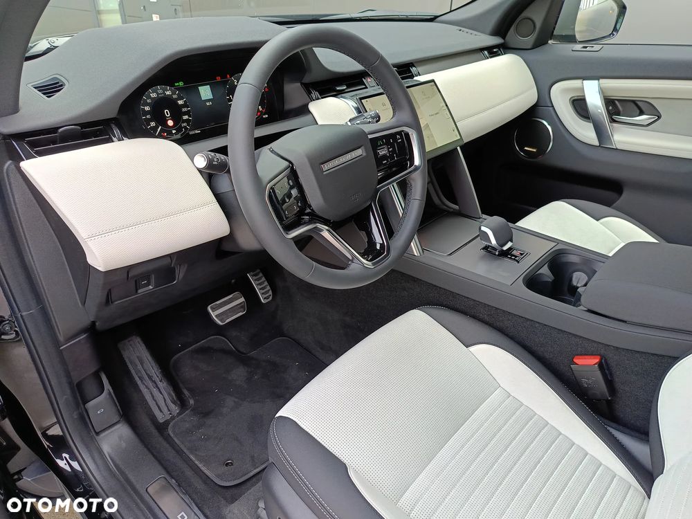 Land Rover Discovery Sport - 20
