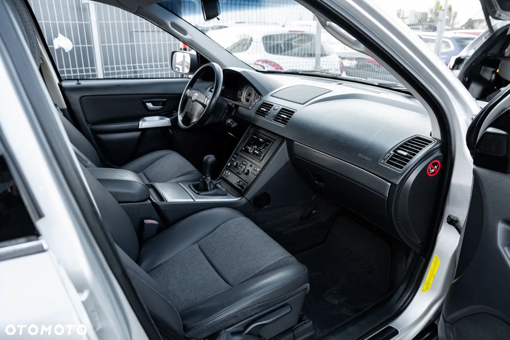 Volvo XC 90 D5 Kinetic - 22