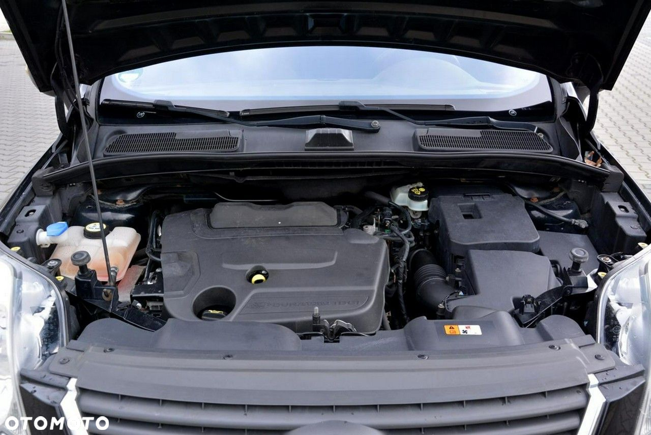 Ford Kuga 2.0 TDCi 4WD Titanium - 38