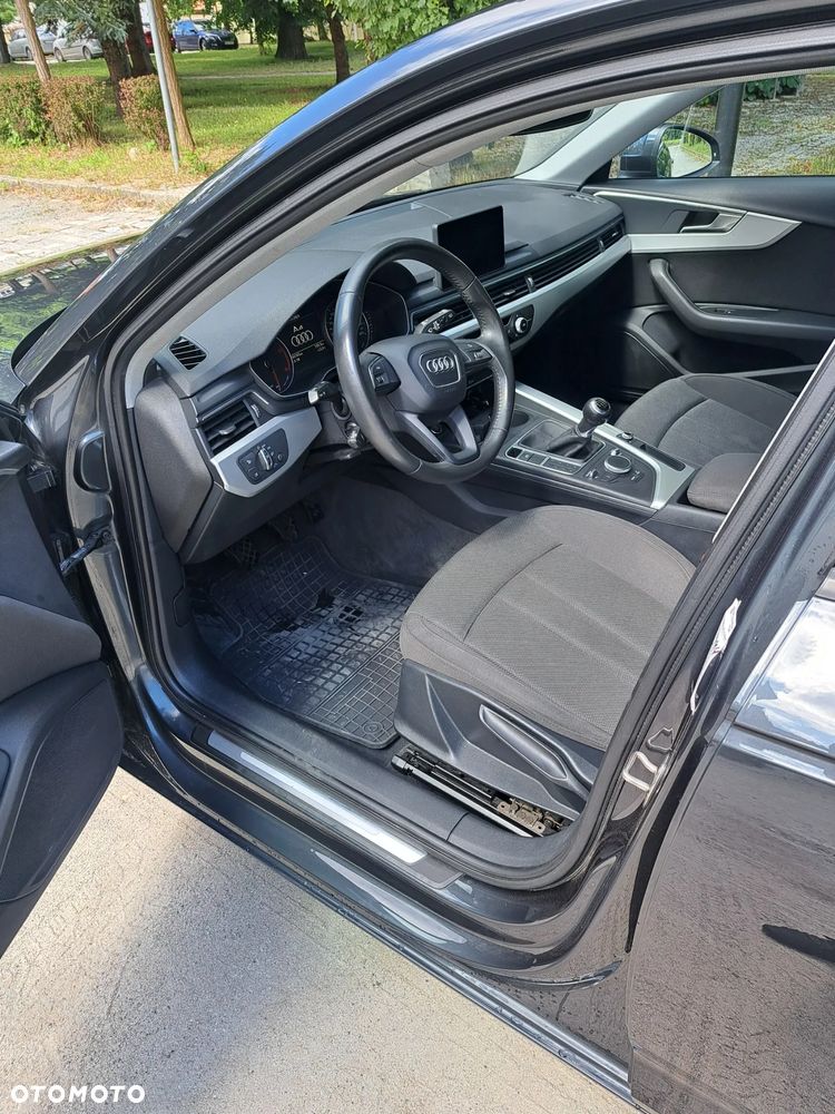 Audi A4 Avant 2.0 TDI ultra - 5