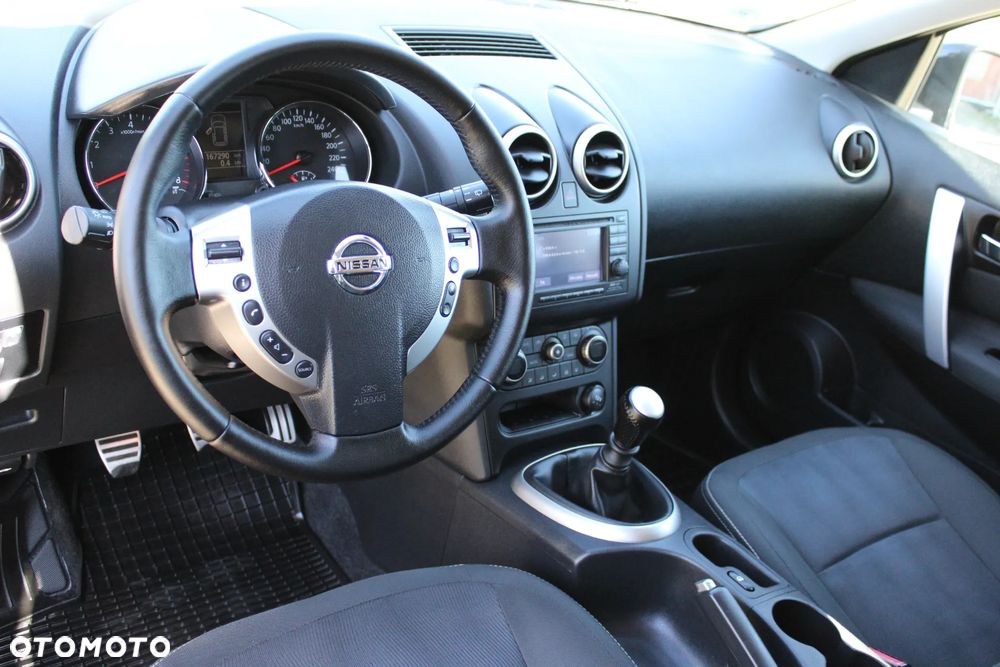 Nissan Qashqai 2.0 tekna - 31