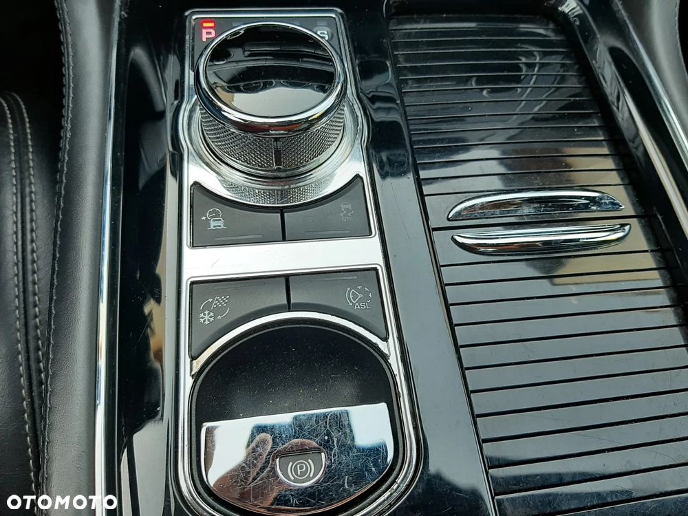 Jaguar XJ 3.0 V6 Kompressor AWD Langversion Autobiography - 22