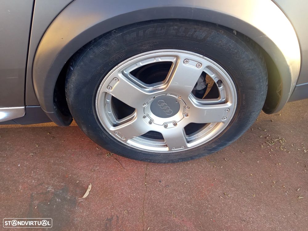 Audi A6 Allroad 2.5 TDI - 34