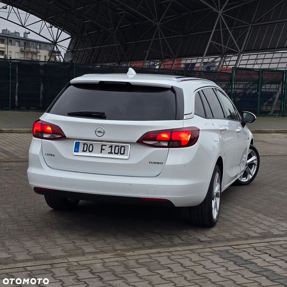 Opel Astra 1.4 Turbo Innovation - 12