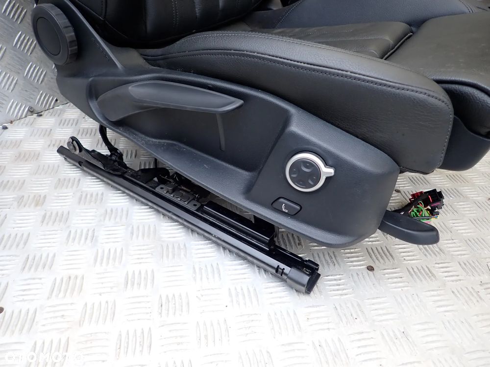 FOTEL PRZEDNI PRAWY / LEWY AUDI A4 B9 SKÓRA 8W0881105AG - 2
