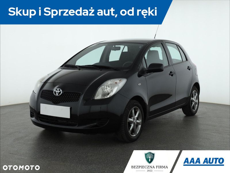 Toyota Yaris - 2