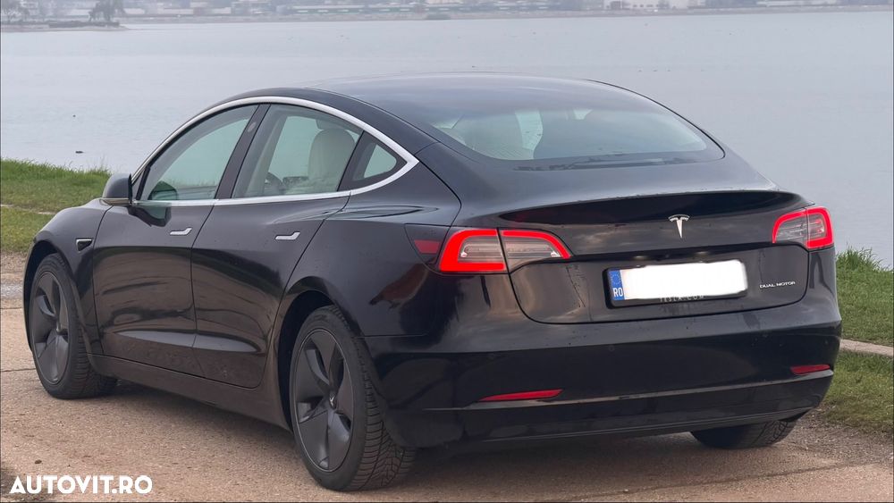 Tesla Model 3 Langstreckenbatterie Allradantrieb Dual Motor - 15