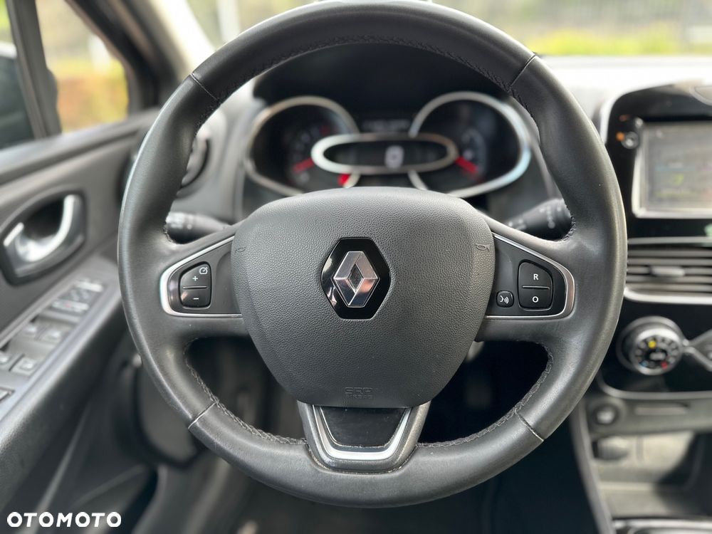 Renault Clio 1.2 16V Limited - 11
