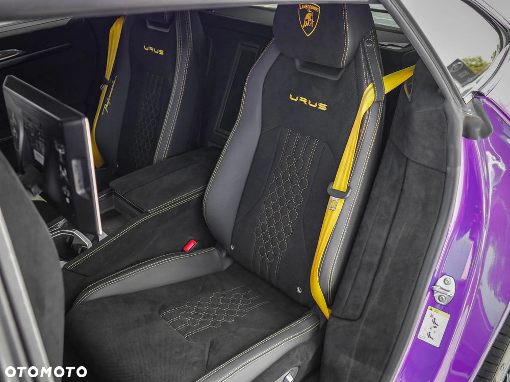 Lamborghini Urus - 33