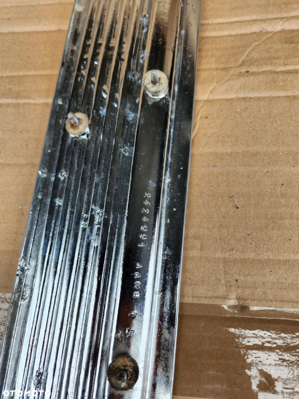 LISTWY LISTWA PROGOWA CHROM CHRYSLER 300 K 1964 - 6