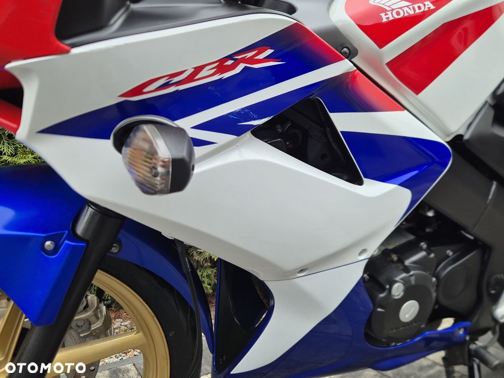 Honda CBR - 23