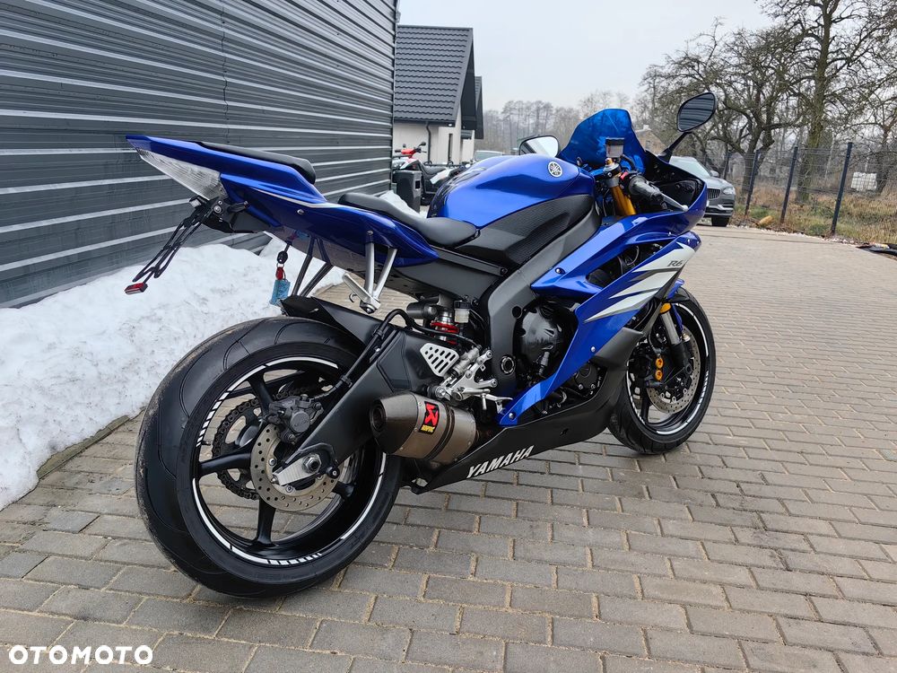 Yamaha R6 - 3