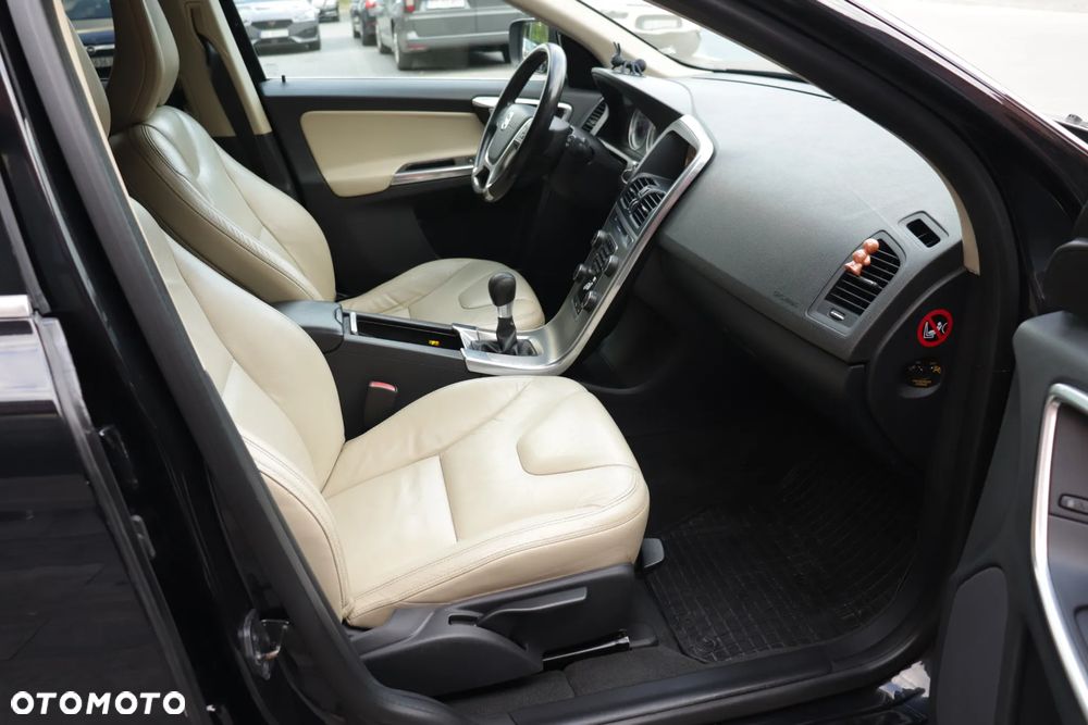 Volvo XC 60 D3 Summum - 30