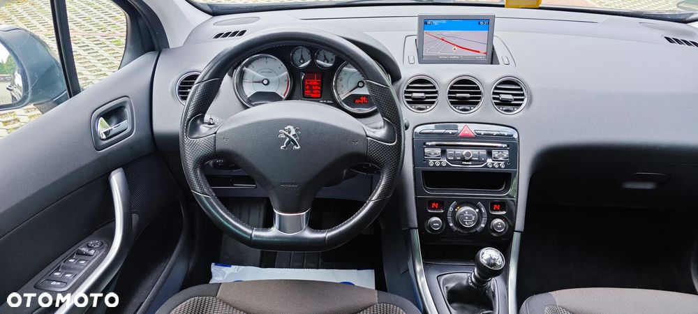 Peugeot 308 HDi FAP 150 Allure - 12