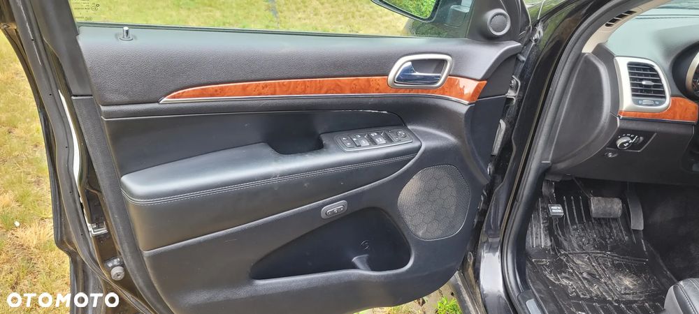Jeep Grand Cherokee 5.7 V8 Overland Summit - 8