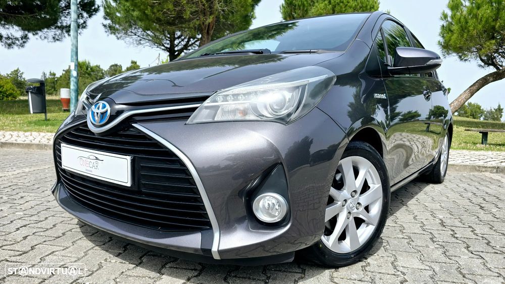 Toyota Yaris 1.5 HSD Sport+P.Luxury - 12