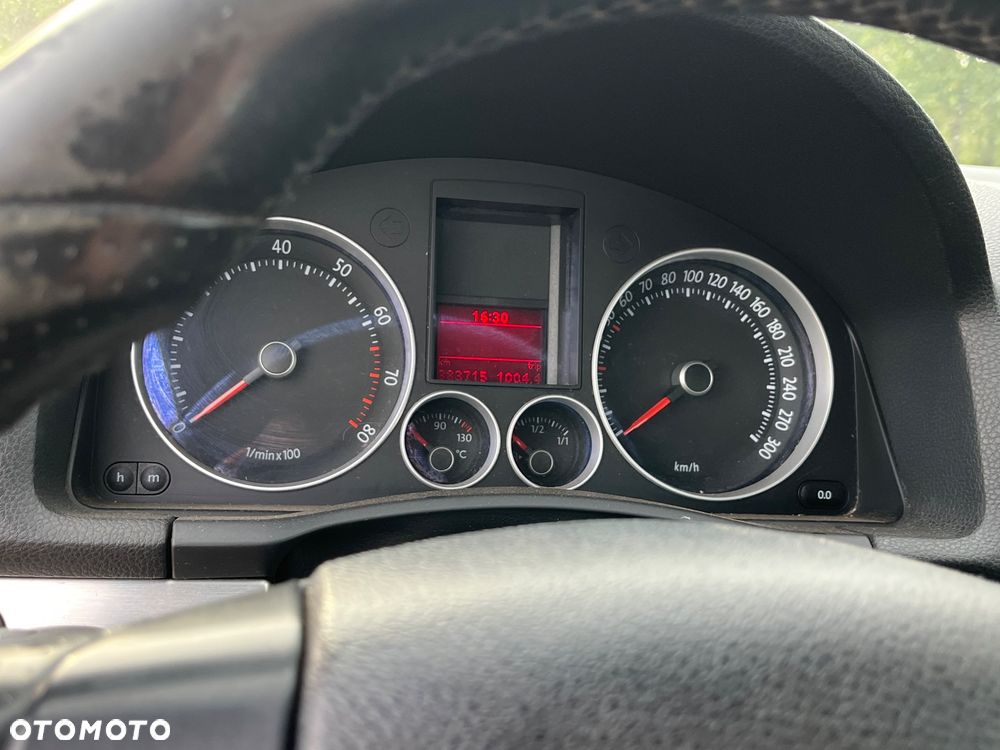 Volkswagen Golf 2.0 TSI GTI - 8