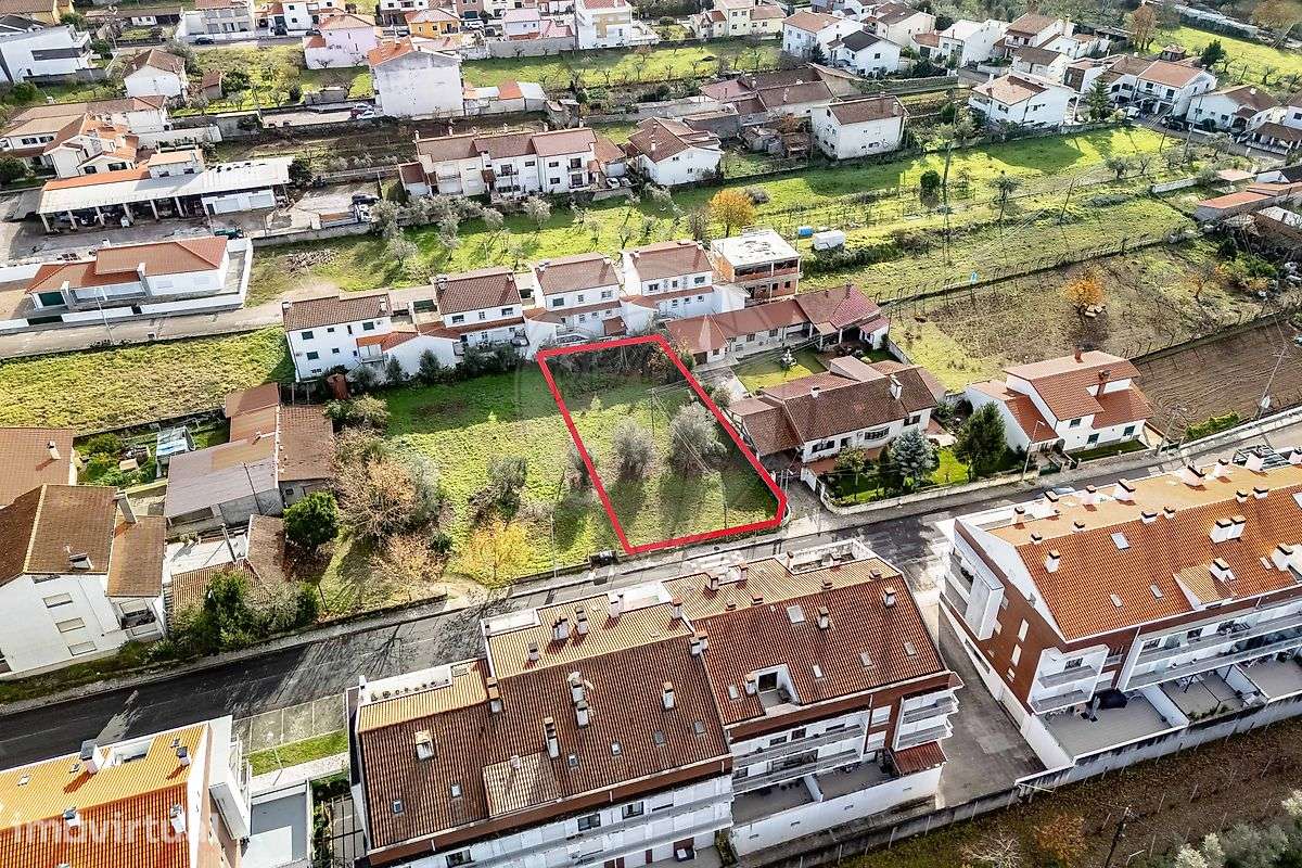 Terreno  para venda - Grande imagem: 2/16