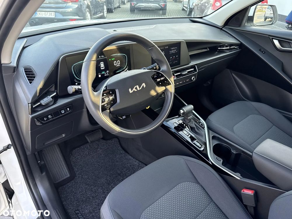 Kia Niro 1.6 GDI Hybrid M - 10