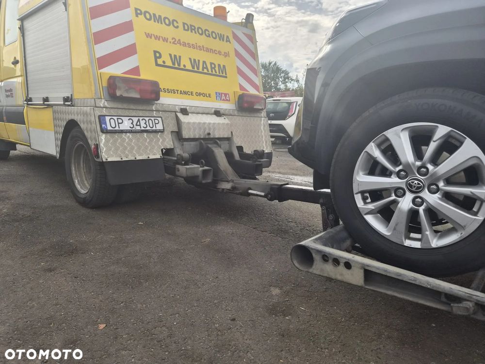 Mercedes-Benz Sprinter - 4