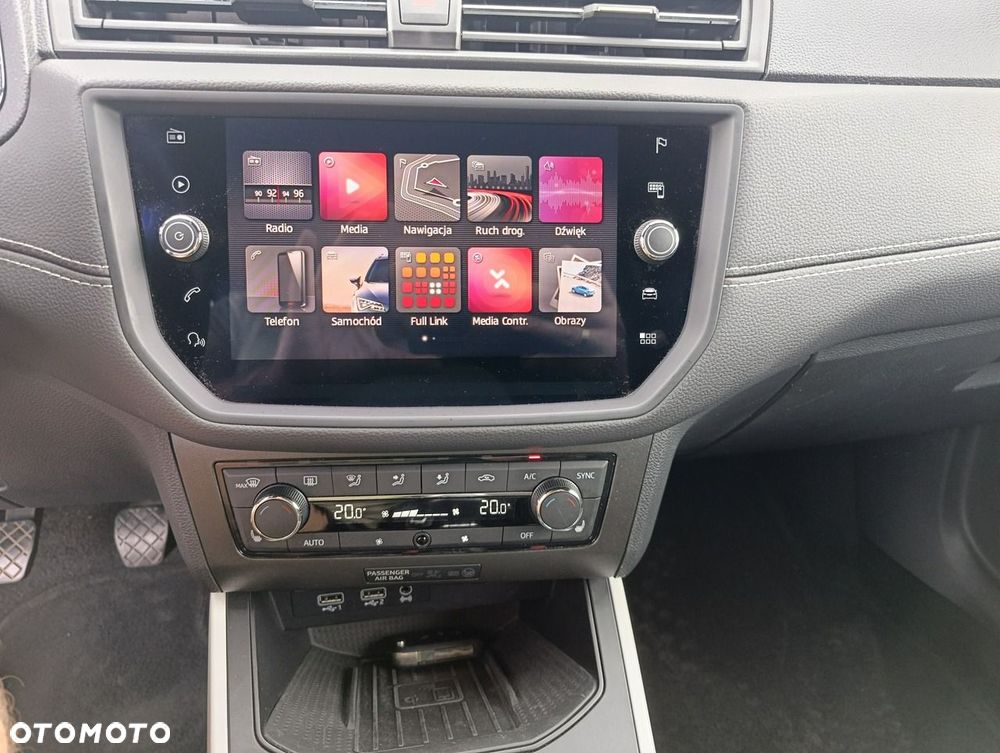 Seat Arona - 15